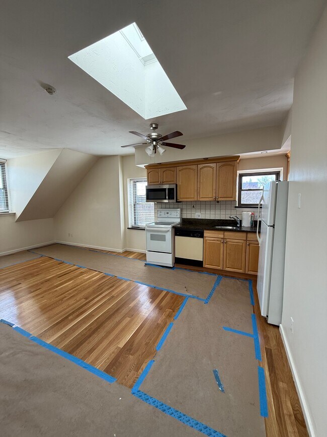 Photo - 683 Tremont St Apartment