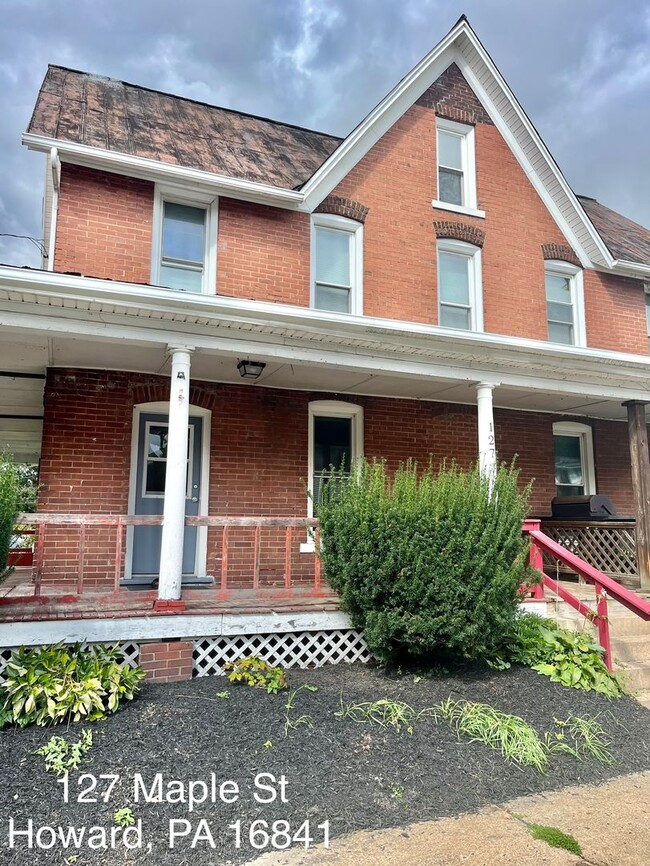 Building Photo - 125-127 Maple St