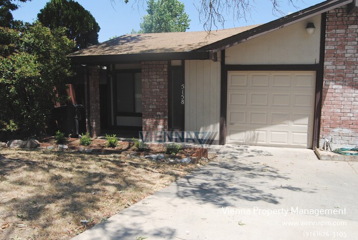 Primary Photo - Duplex for Rent in Foothill Farms!