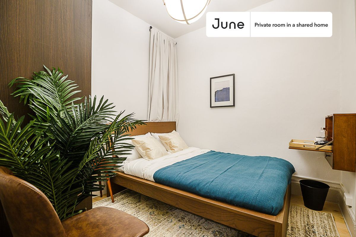 Private bedroom in 5 bed/1 bath Home - Private bedroom in 5 bed/1 bath Home