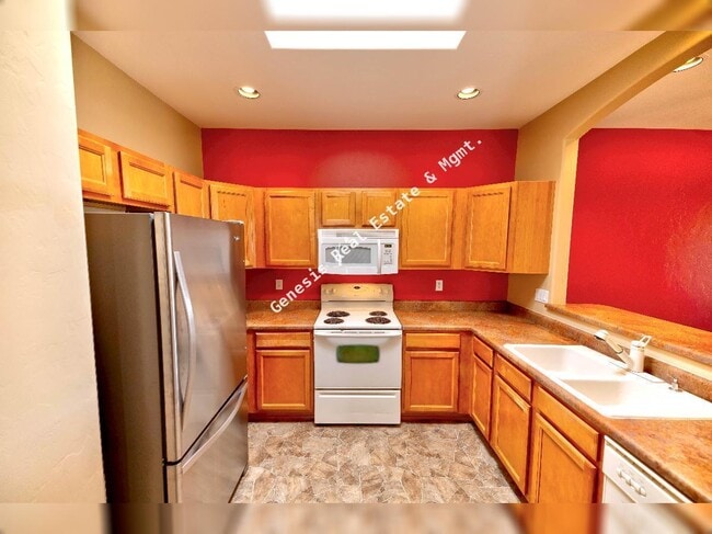 Foto del edificio - 606 W Woodfield Ct