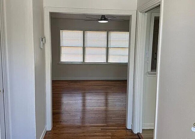 Building Photo - 3603 33rd St