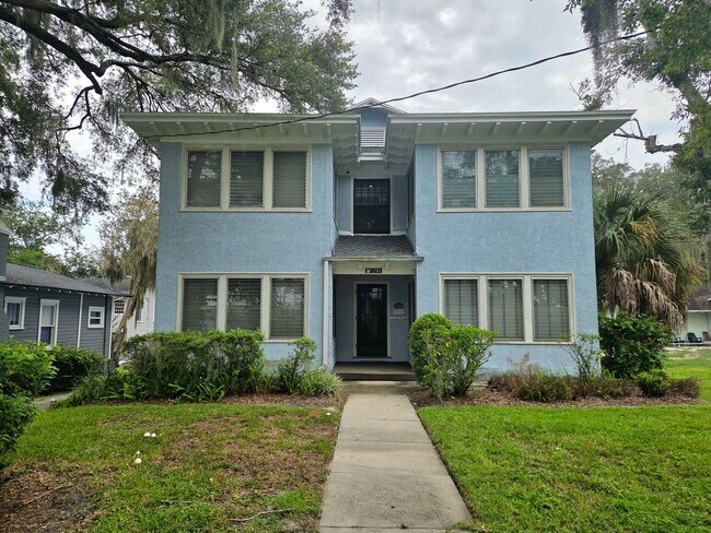 Foto del edificio - 211 E Park St