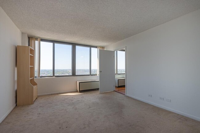 Foto del edificio - 2 bedroom in Chicago IL 60614