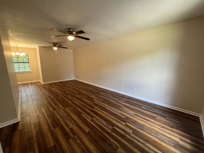 Foto del edificio - Home for Rent