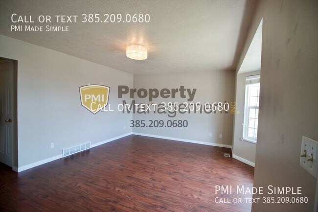 Building Photo - Huge Twin Home in Springville! DISCOUNTED ...