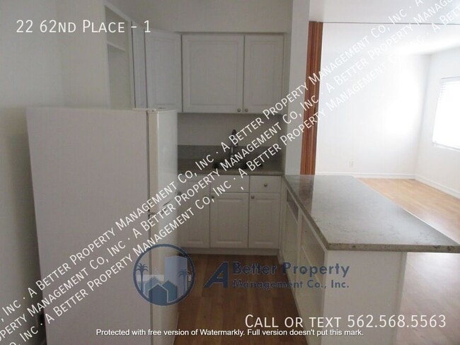 Foto del edificio - 22 62nd Pl