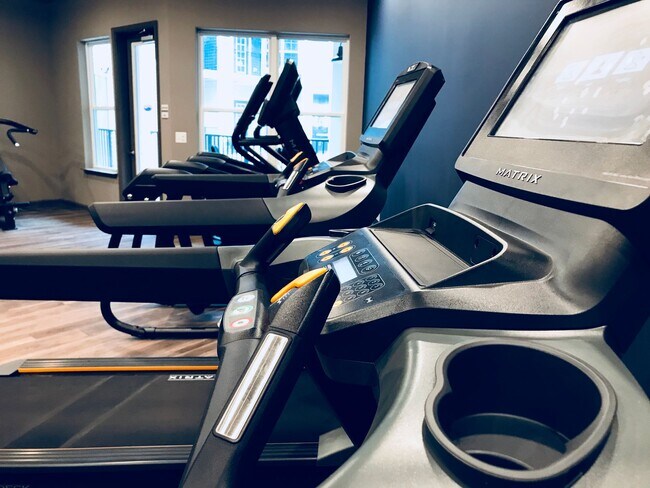 Foto del edificio - A1 | 1 Bed 1 Bath | 739 sf | $1540-$1847 |...