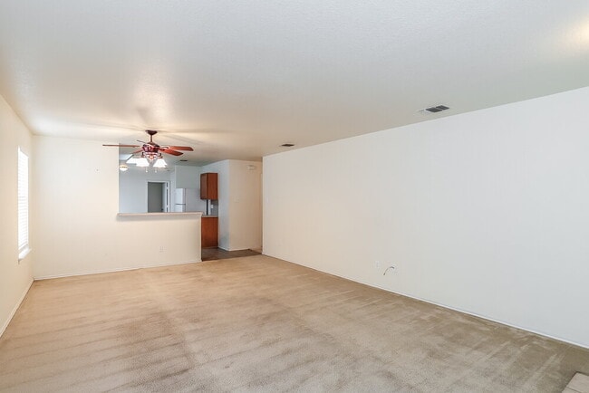 Building Photo - 20830 Banyan Crest Ln