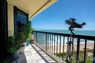 Building Photo - 9500 S Ocean Dr