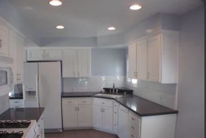 Building Photo - 8012 Sargent Ave