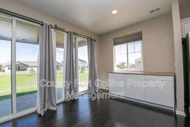 Building Photo - 5428 Eagle Creek Dr