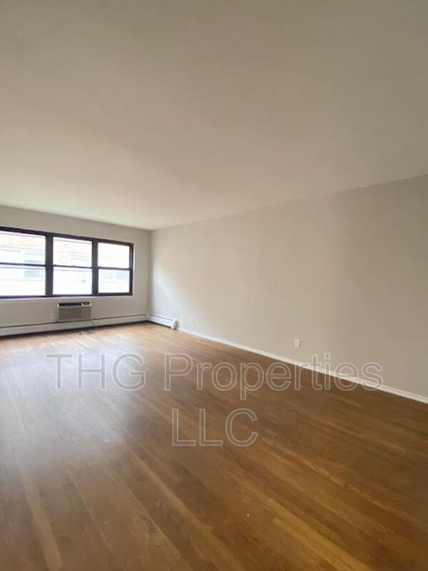Building Photo - 259 Reynolds Terrace