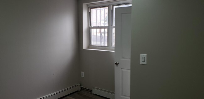 Building Photo - 21-58 74th Street