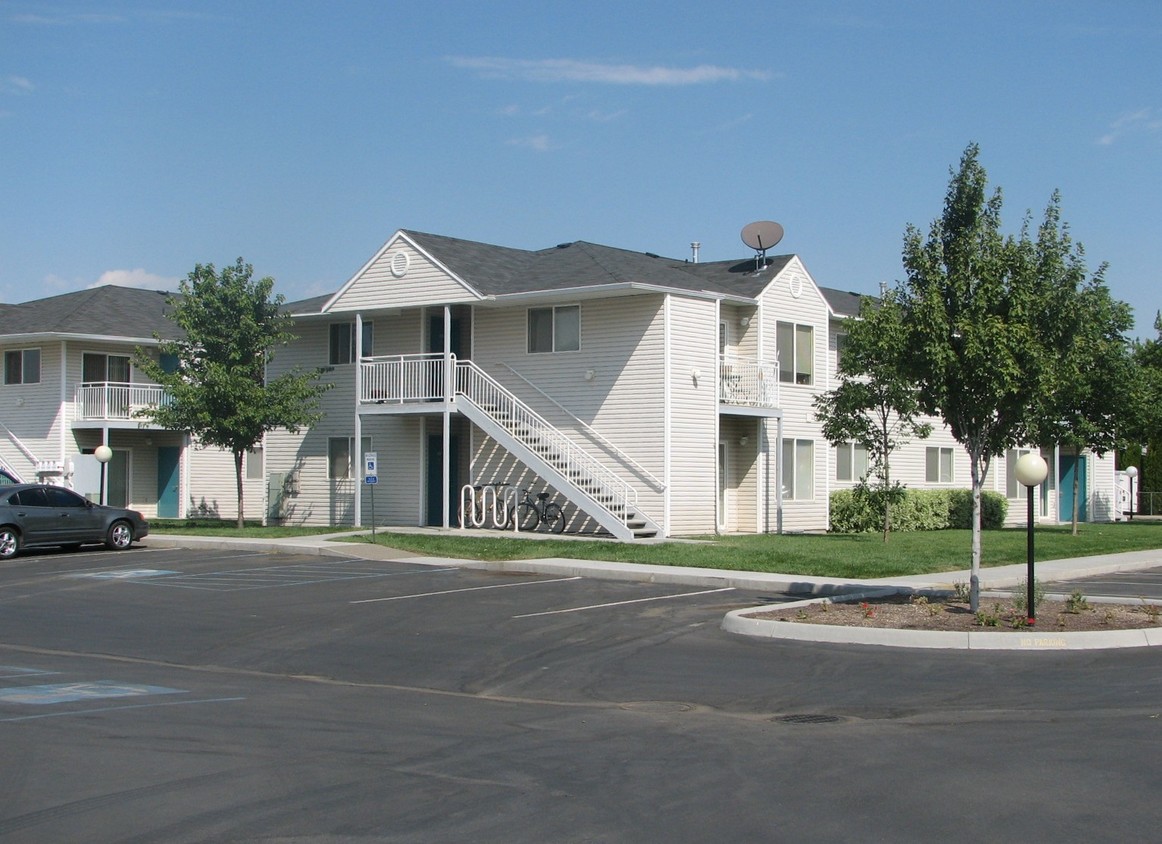 Primary Photo - Northparke Apartments