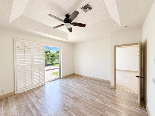 Building Photo - 6841 NW 81st Ct