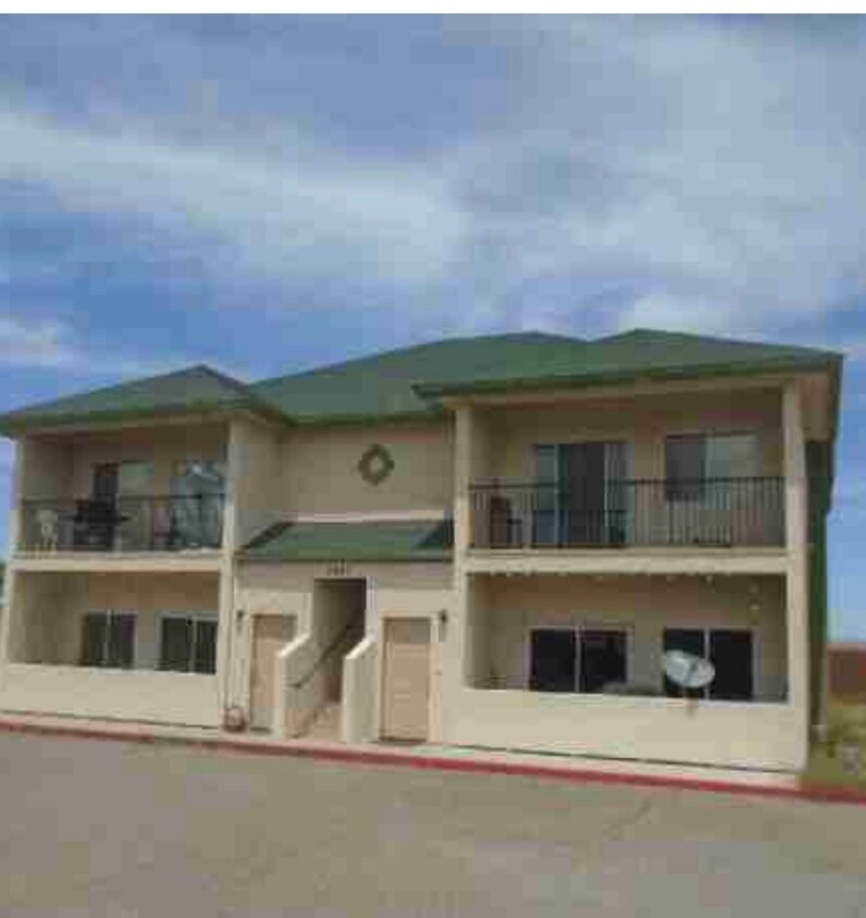 2687 Calle de Mercado Unit D, Bullhead City, AZ 86442 Apartments in