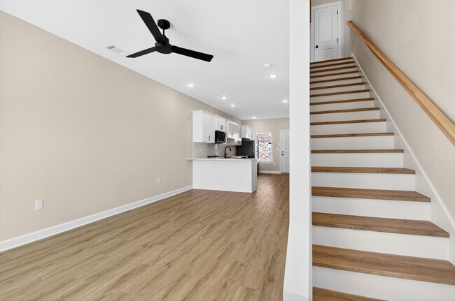 Foto del edificio - 201 E 17th St