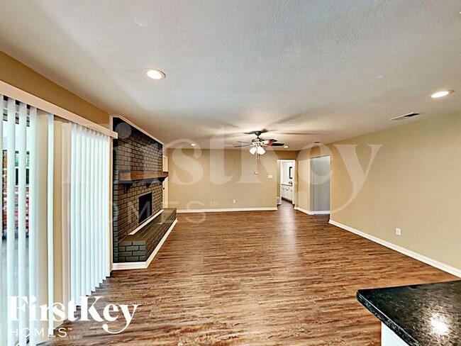 Building Photo - 6309 Wheaton Dr