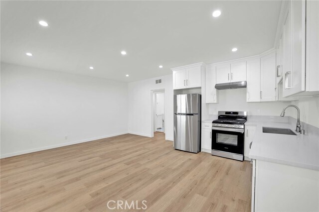 Foto del edificio - 13018 Valleyheart Dr