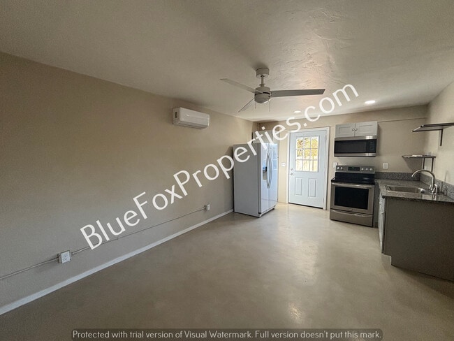 Foto del edificio - 2641 N Fontana Ave