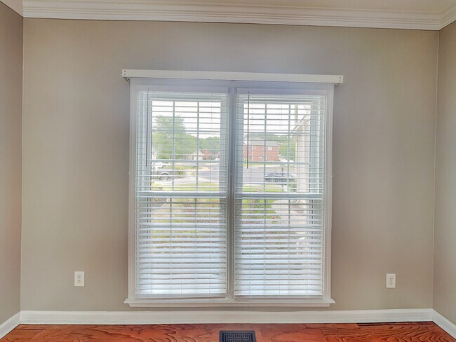 Foto del edificio - 2639 Hooch Ct
