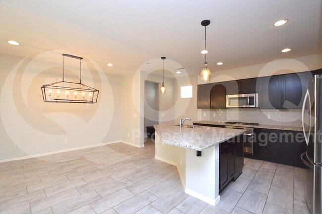 Building Photo - 2263 S Annie Ln