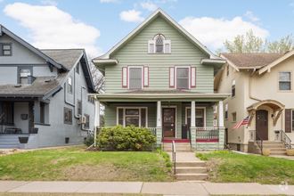 Building Photo - 1010 Fairmount Ave