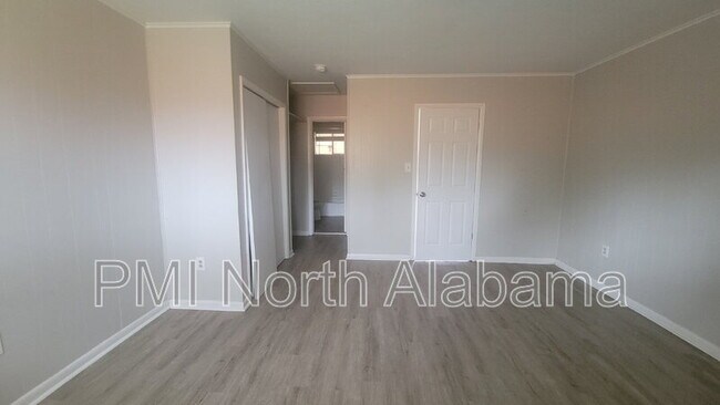 Foto del edificio - 3815 Mcvay Street Southwest