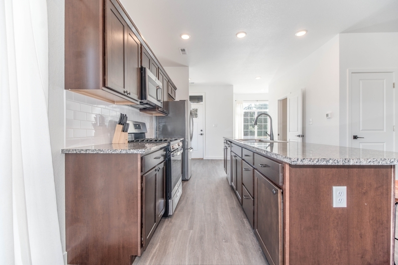 Foto principal - 1213 Sable Blvd