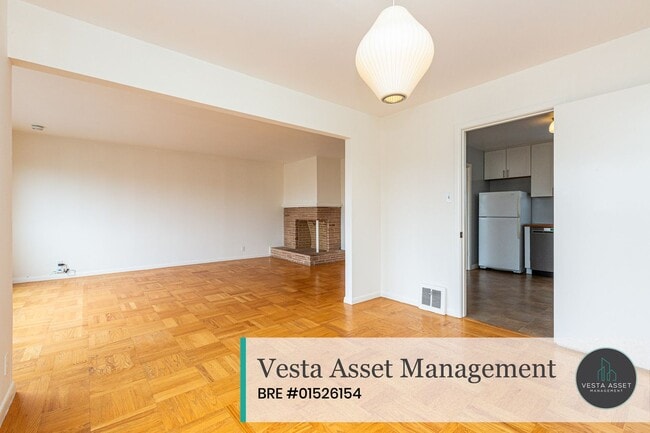 Building Photo - 441-443-443 35th Ave