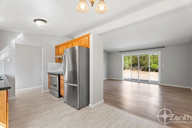 Foto del edificio - 8805 NE 90th Ave