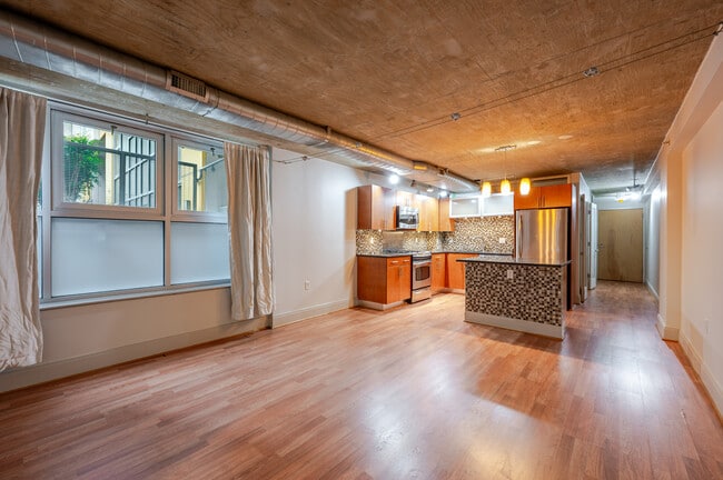 Building Photo - 929 Florida Ave NW
