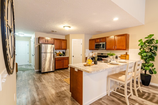 Building Photo - Villas at Charleston