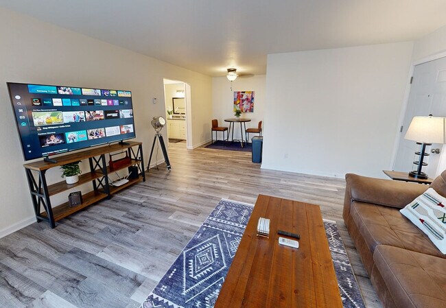 Foto del edificio - 1639 Green Forest Run