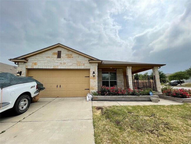 Building Photo - 600 Lakemont Dr