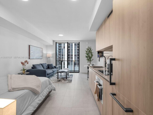 Foto del edificio - 121 NE 5th St