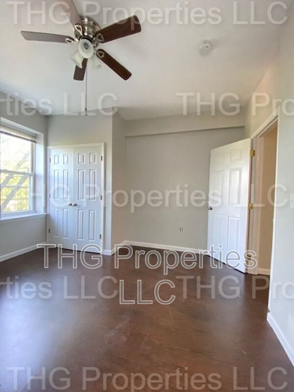 Building Photo - 641 Lincoln Ave