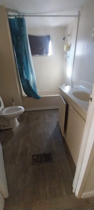 Foto del edificio - 1075 Sweeten Creek Rd