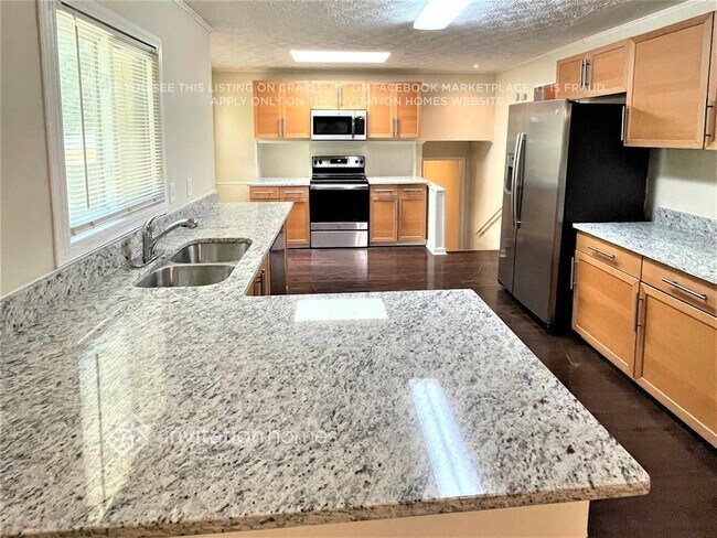 Foto del edificio - 1386 Larkview Dr SW