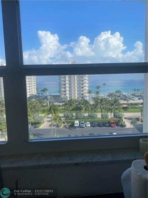 Building Photo - 3300 S Ocean Blvd