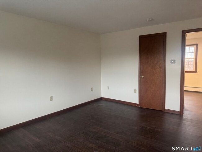 Building Photo - 201 Regan Rd