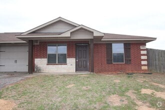 Building Photo - 16920 Loring Ln