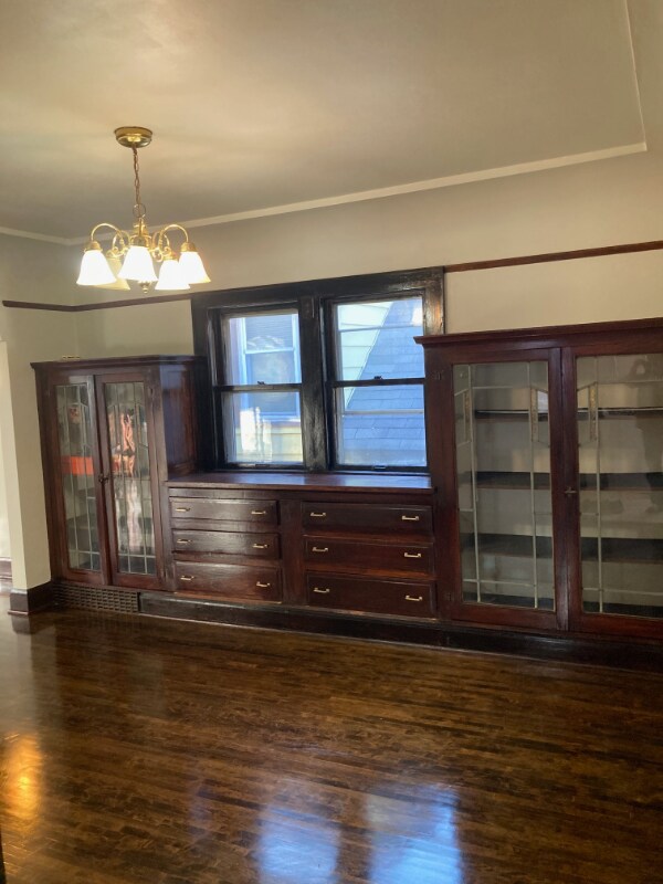 Primary Photo - 1141 S 71st St