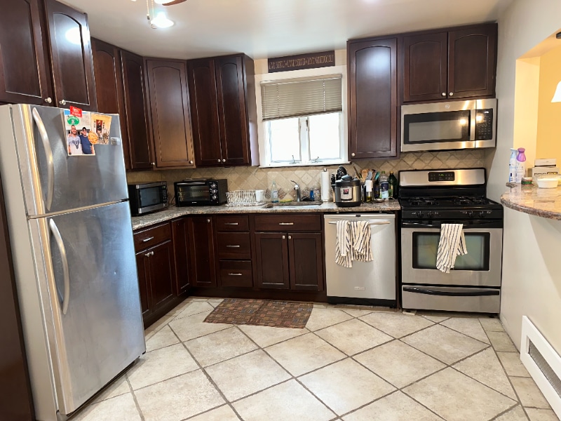 Foto principal - 750 Irving Pl