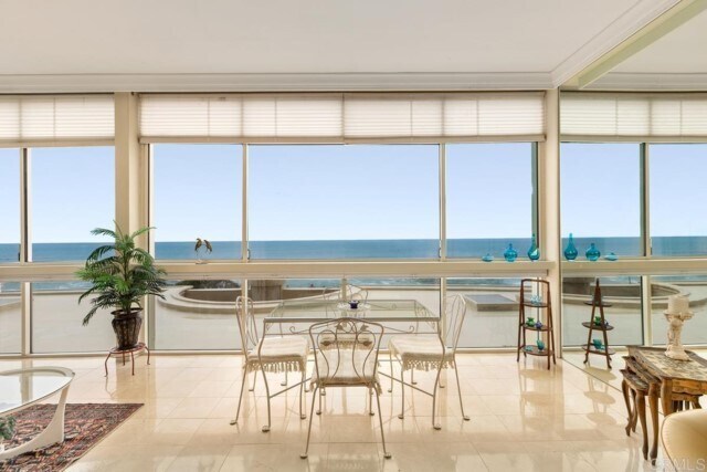 Foto del edificio - 939 Coast Blvd