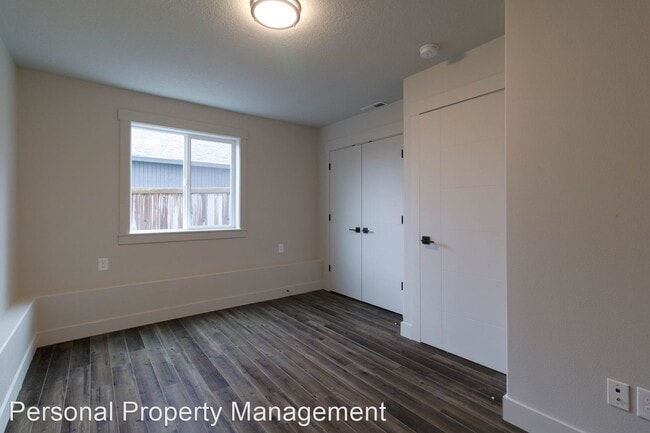 Building Photo - 1 br, 1 bath House - 707 N 1st Ave