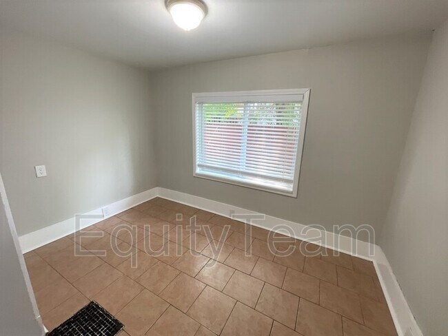 Building Photo - 603 Prospect Pl