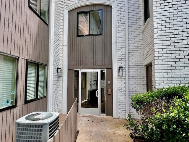 Foto del edificio - 5095 Roswell Rd