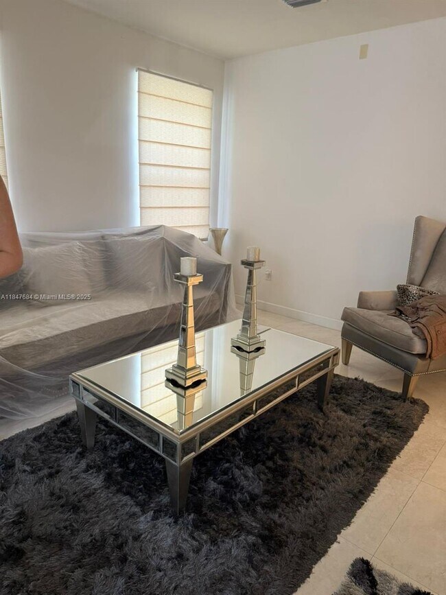 Foto del edificio - 10476 NW 61st St